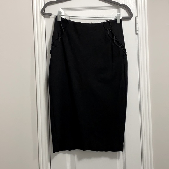 Guess Mona lace up skirt - Picture 5 of 5